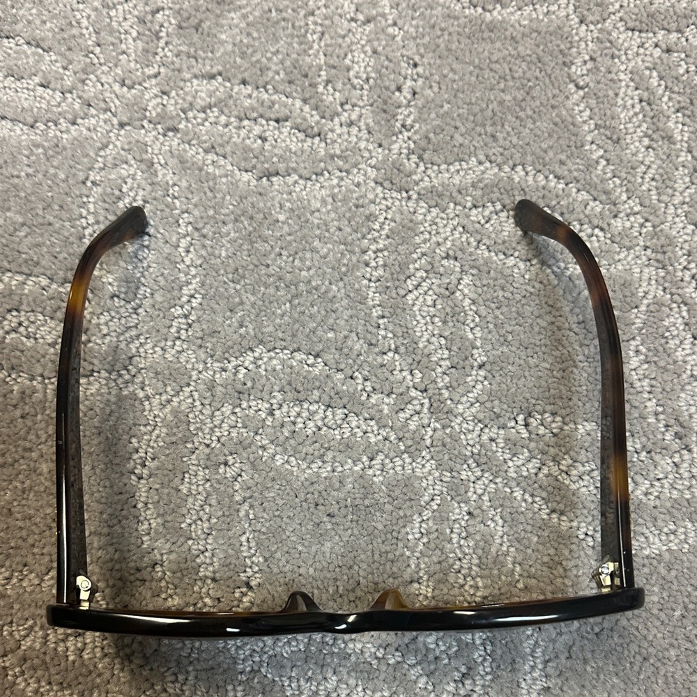 Celine Brown Sunglasses with Black Lenses. CL40226U - Picture 4 of 6